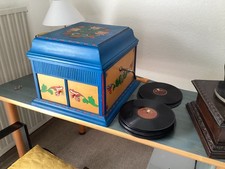 Kasten- Grammophon ( bemalt