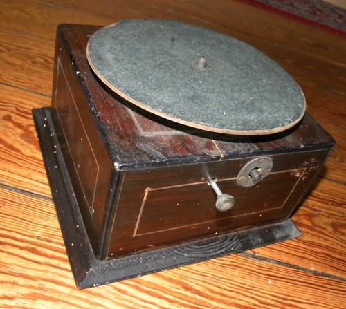 Orig alter holzkasten motor - holzkasten,