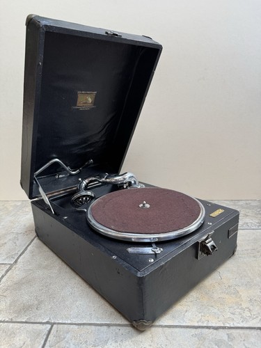 His masters voice hmv - masters,