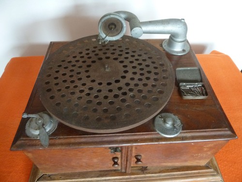 Plattenspieler grammophon - plattenspieler,
