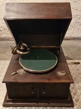 VERKAUFE: GRAMMOPHON SEHR ALT