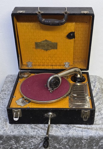Seltenes koffergrammophon von - koffergrammophon,